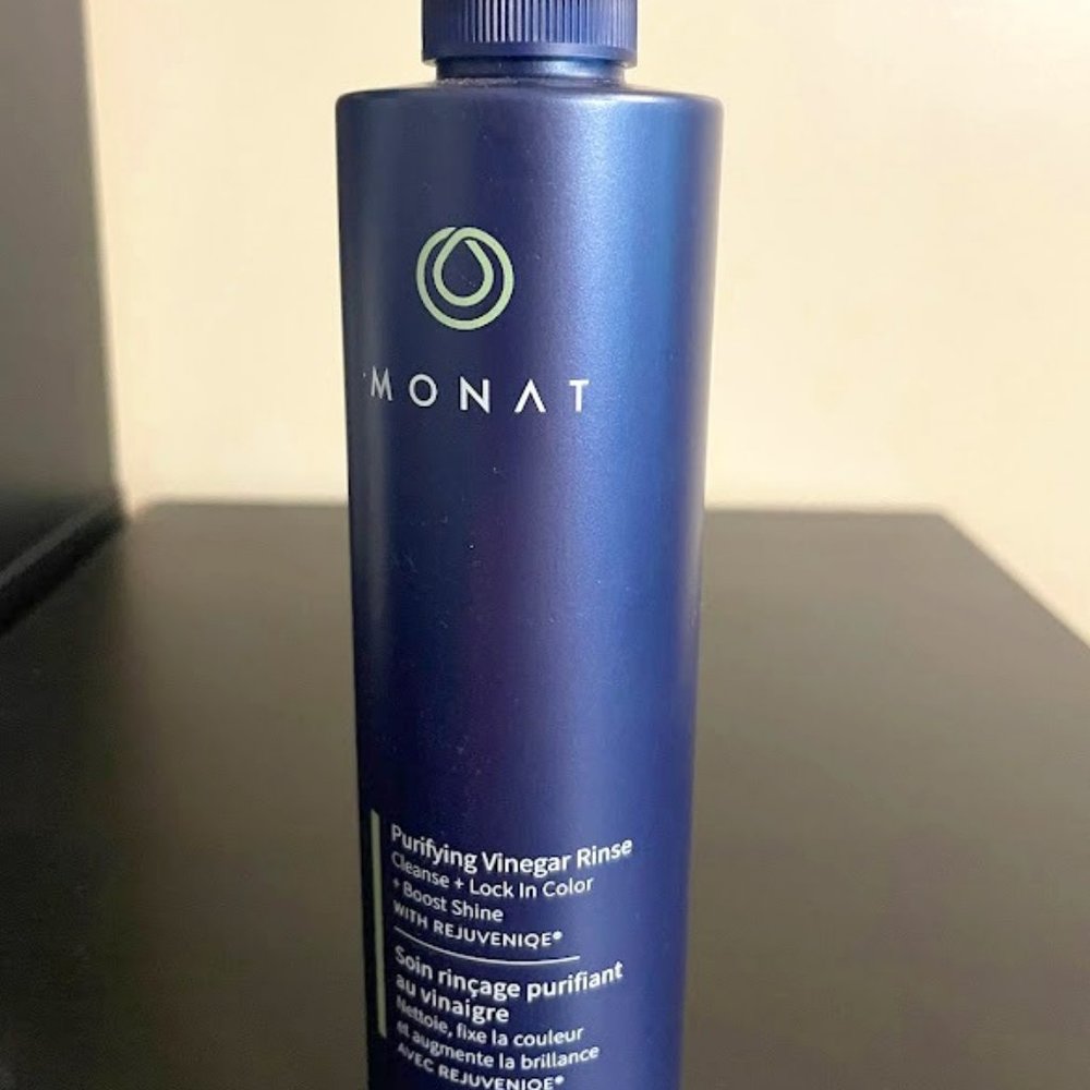 MONAT Purifying Vingegar Rinse